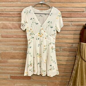 LA Hearts Floral Summer Mini Dress Medium
